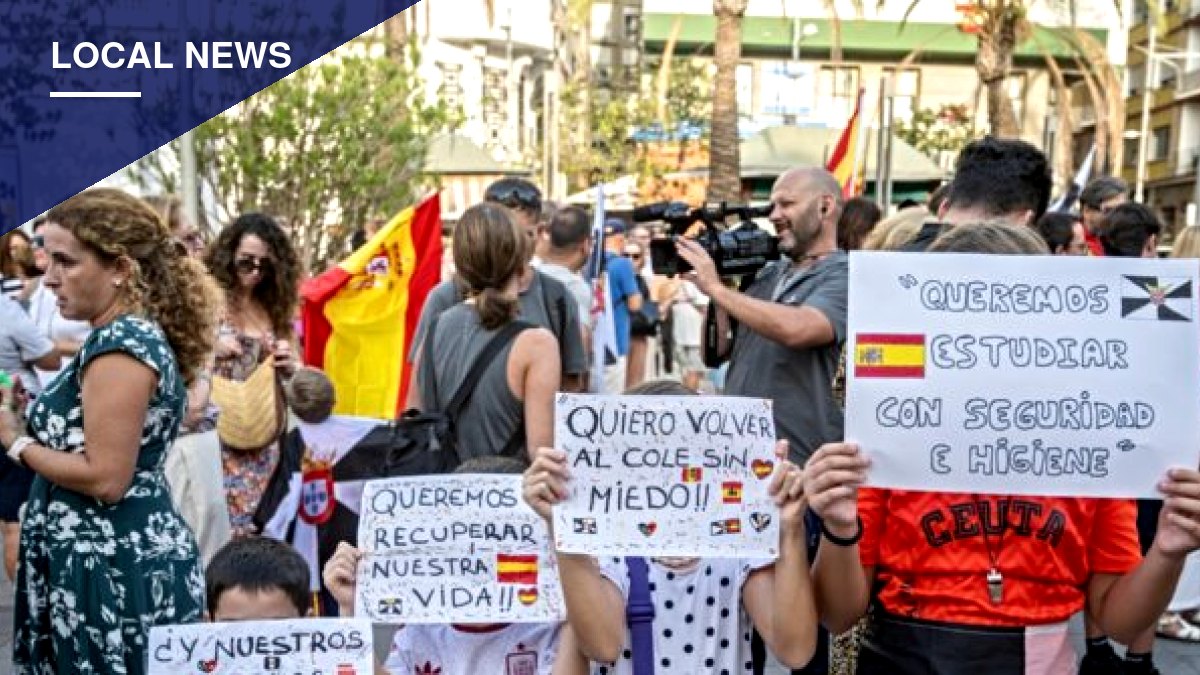Ceuta Residents Form Human Chain Over Planned Migrant Shelter Near Port
