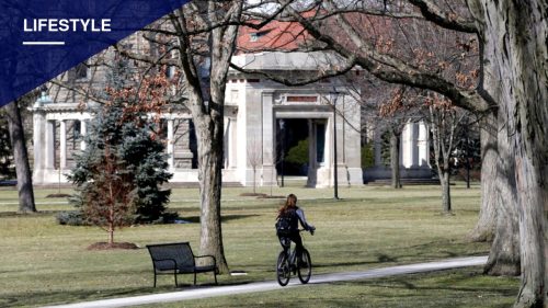 Some Gen Z Freshmen Are Leaving Campus Within Weeks, Choosing Online Classes From Home Instead